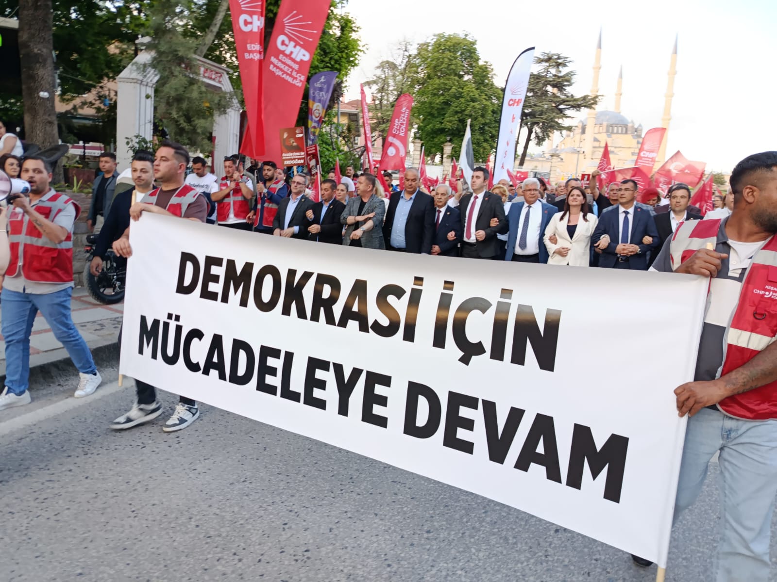 CHP Edirne İl Başkanlığı tarafından bugün kentte geniş katılımlı bir